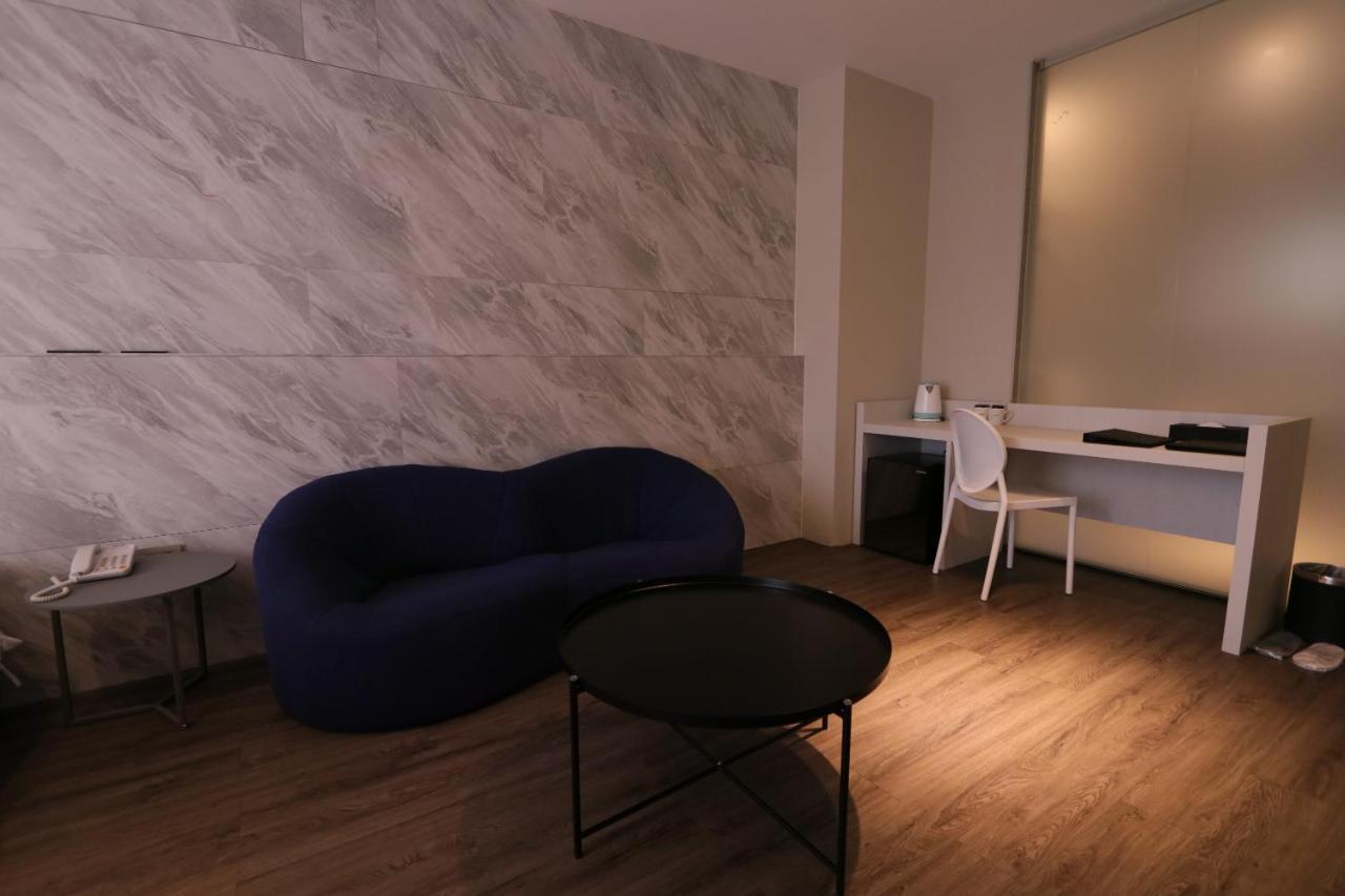 Hotel Hesper Hsr Taichung Habitación foto
